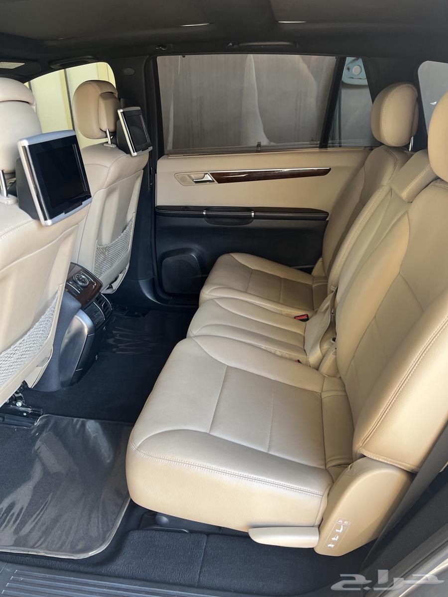 Mercedes R30063098394367618114