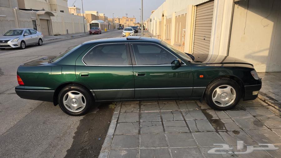 Lexus LS400 for sale, German model (Sold)63098047543809111
