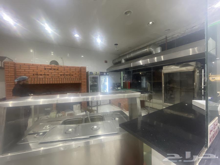 مطعم للبيع63012037415171114