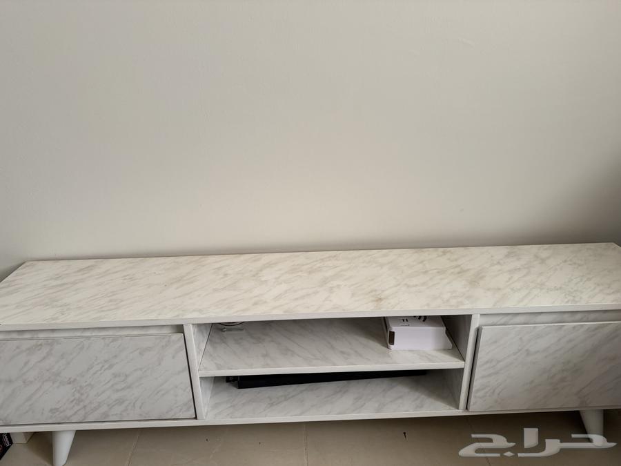 Glass table630991565044491127