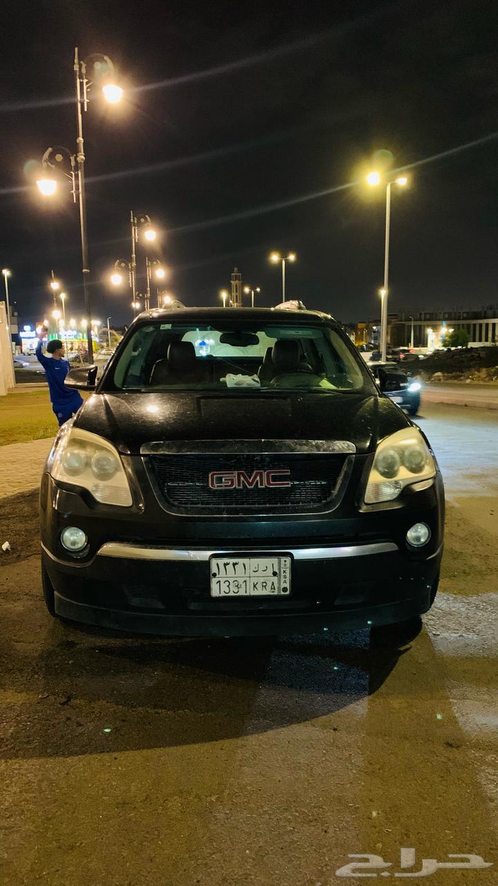 There is a 2008 GMC Acadia full option black color for sale body and agency63107029598723113