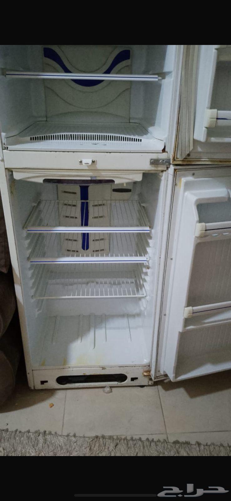 Refrigerator and freezer630667825008671113