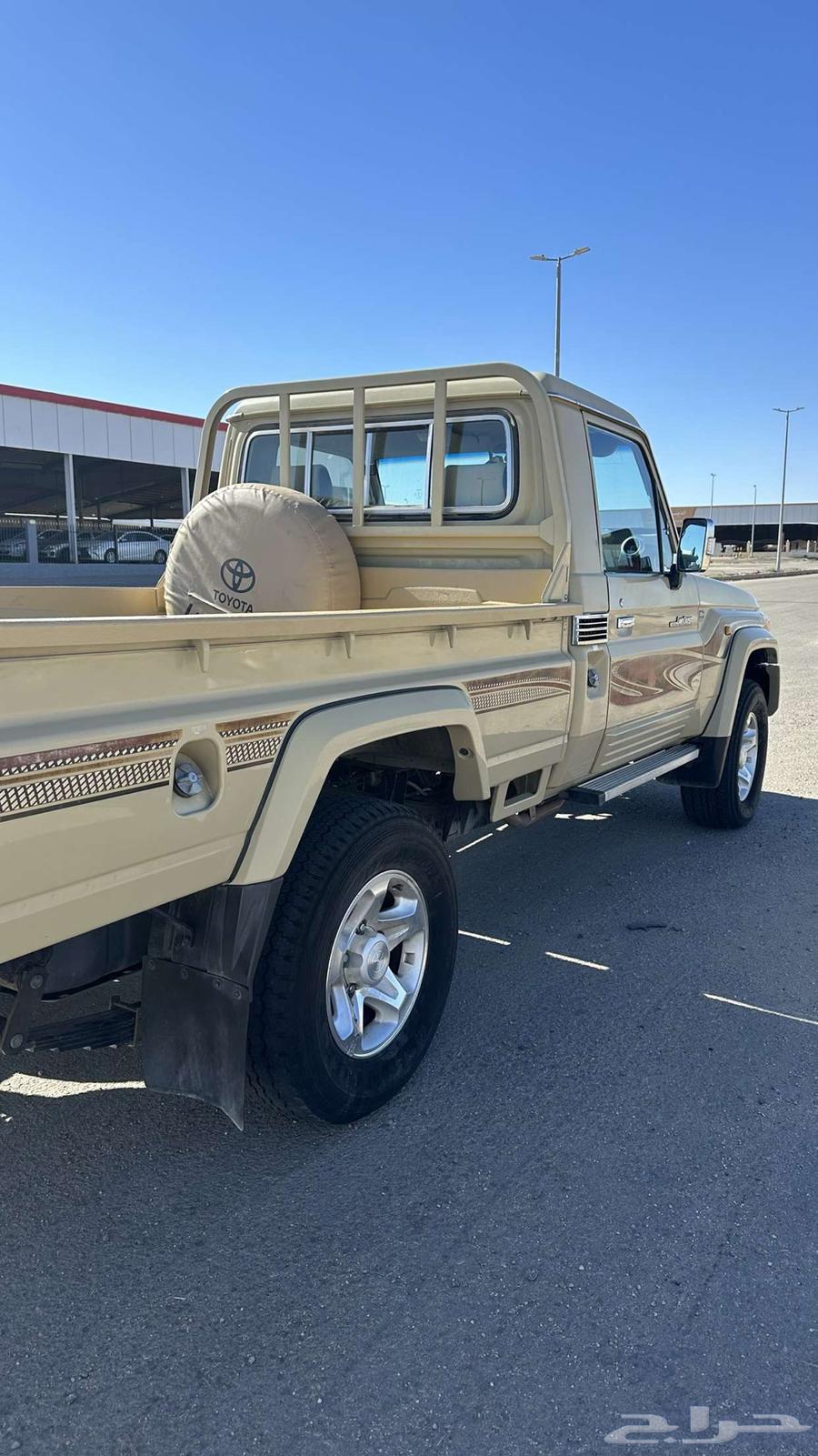 Jeep Shas 201563097365157506113