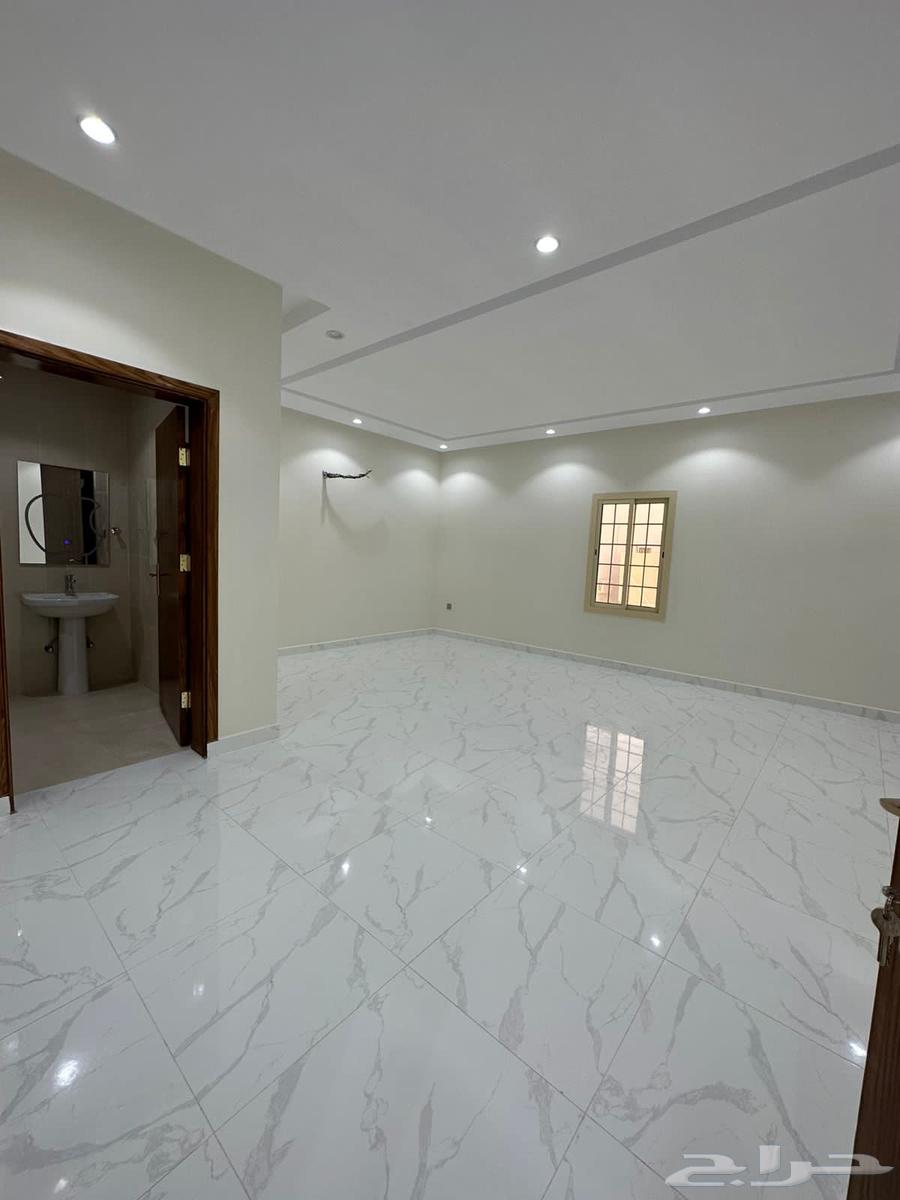 A luxurious villa in Renonia, at an attractive price of one million two hundred and fifty thousand.63012946973443112