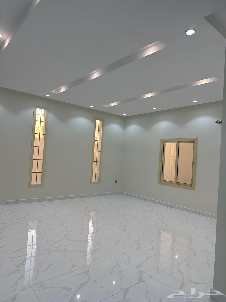 A luxurious villa in Renonia, at an attractive price of one million two hundred and fifty thousand.63012946973443111