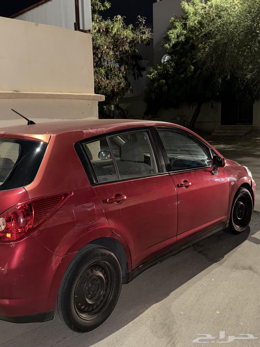 Nissan Tida63097369364993111