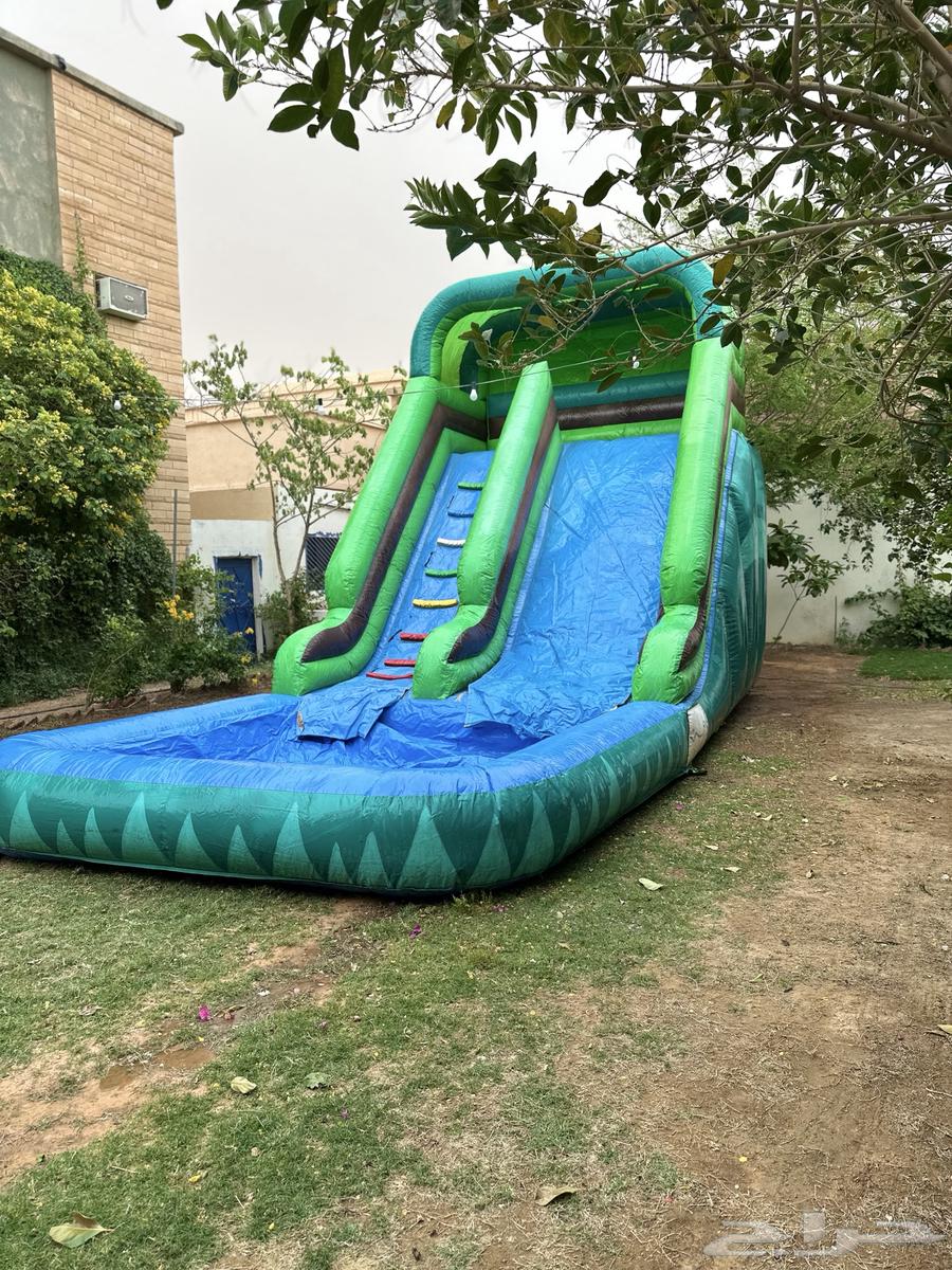 For sale: used water trampoline63062892567425115