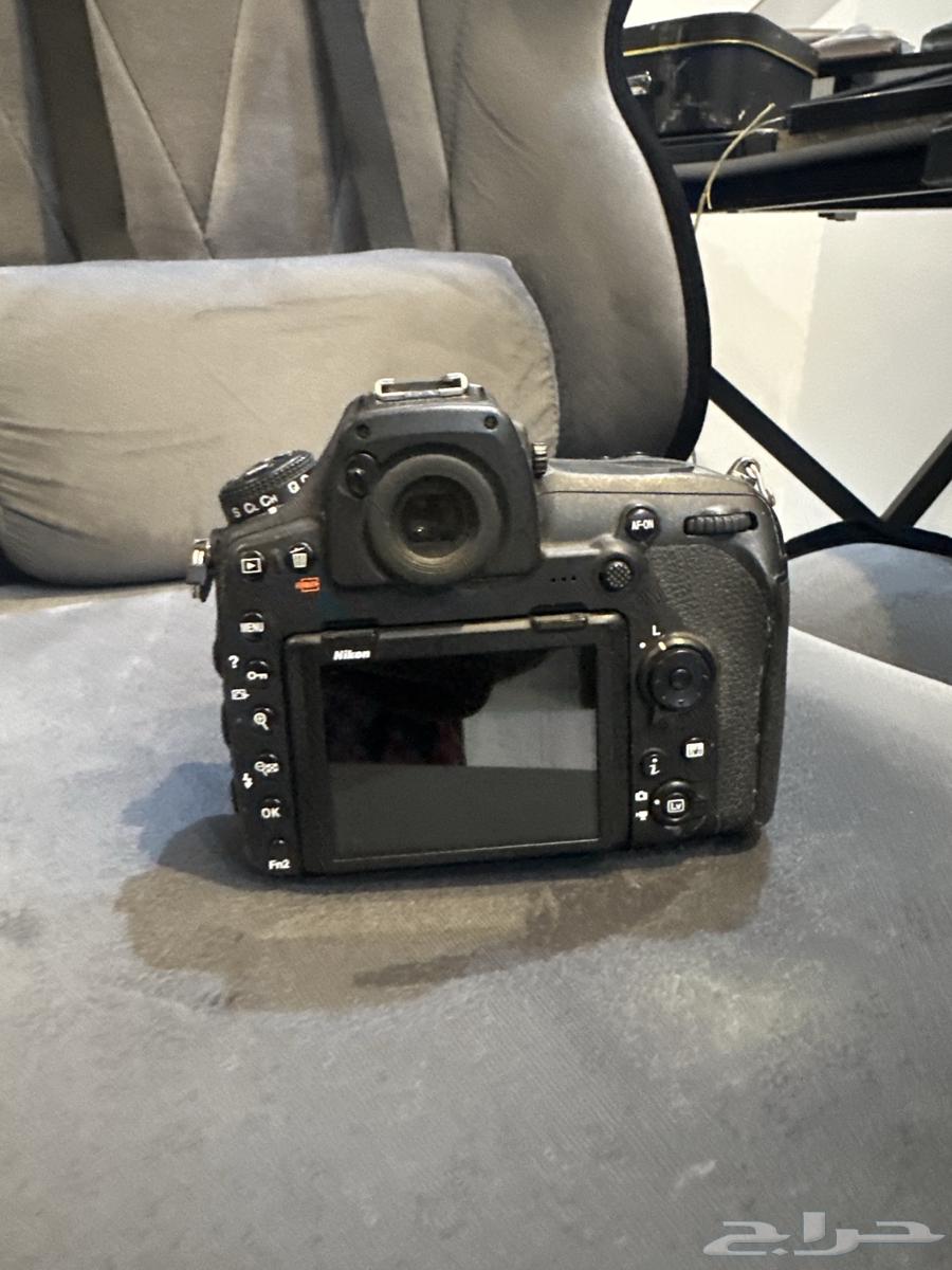 For sale Nikon D850 camera and 105mm macro lens _ each piece separately63063650348930114