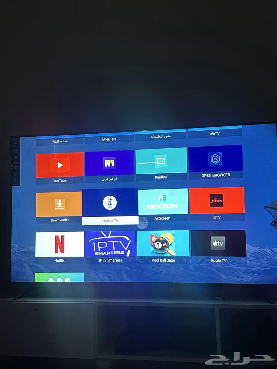 65 inch screen. The screen is new in its case. Screen type GVC63062897598851113