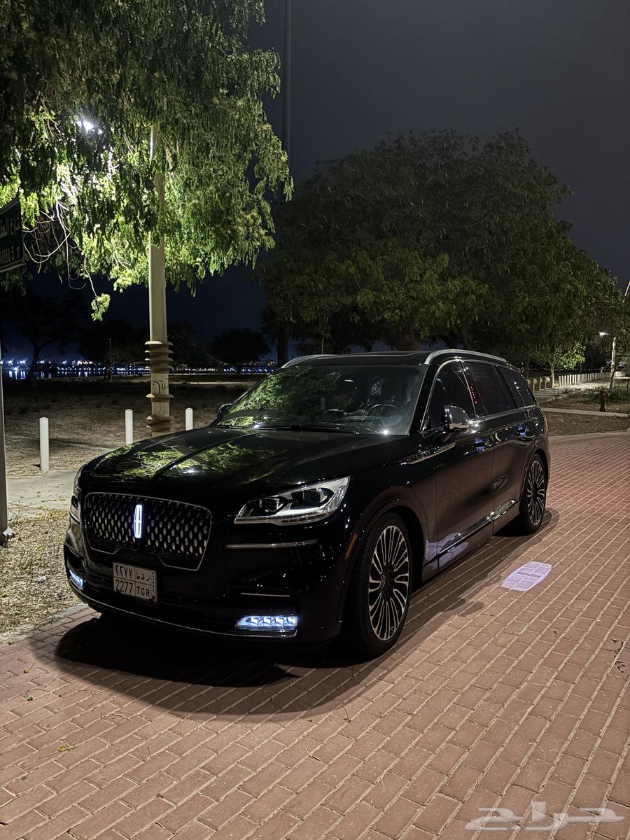 Lincoln Aviator 2022 top trim with low mileage63202241656322111