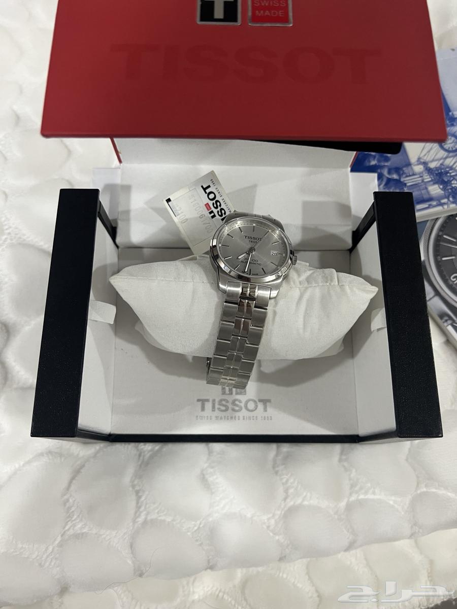 Tissot watch, new and unused, with its box and all accessories.63063669648129112