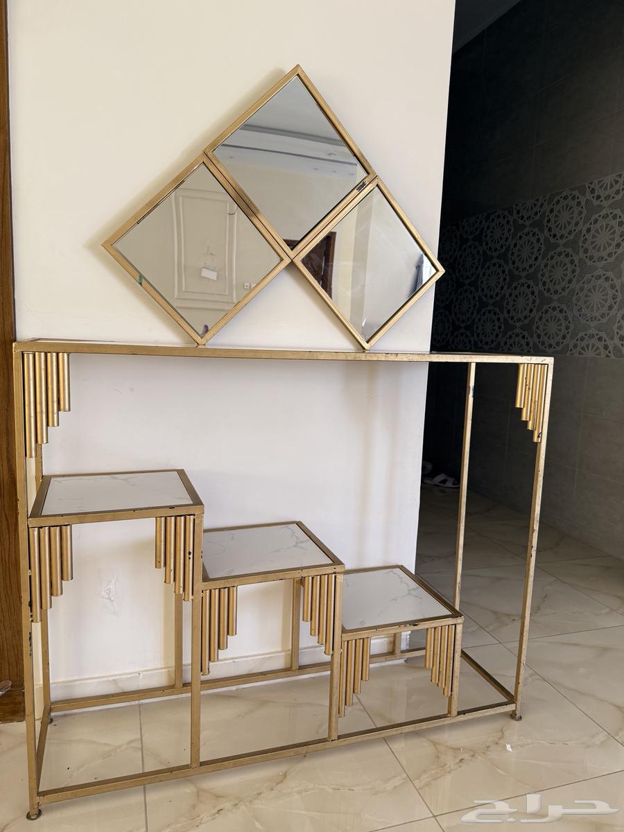 طاولة مدخل630632725160991116