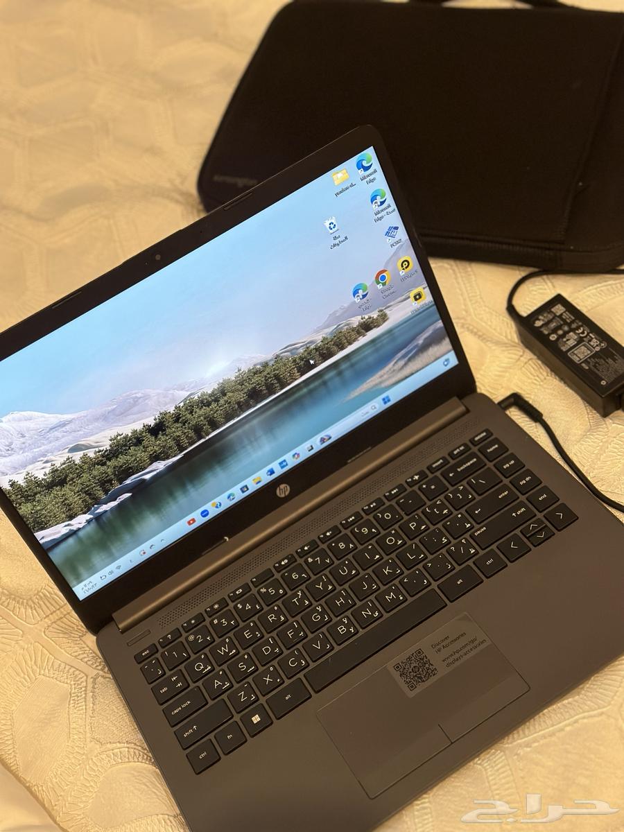 Laptop63064438250882117