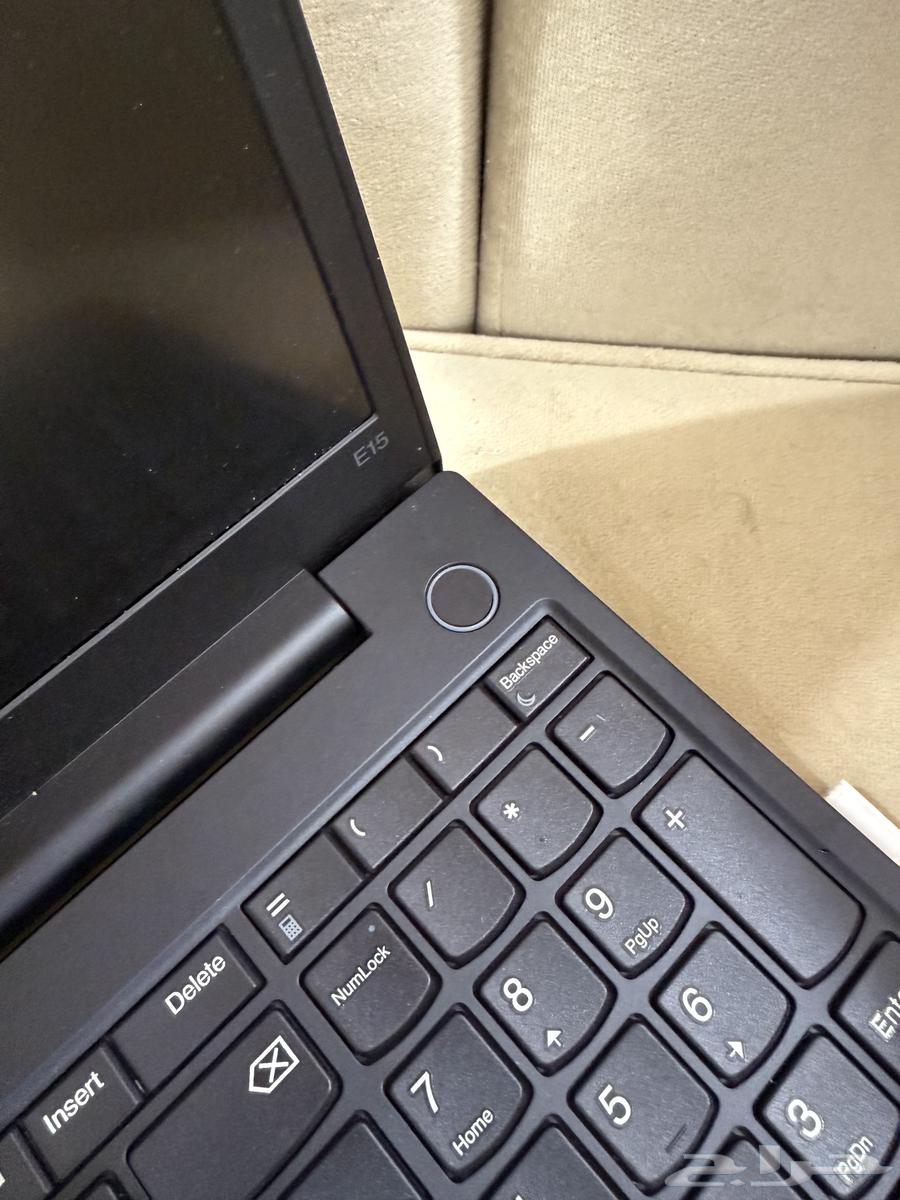 Laptop63058810968194113