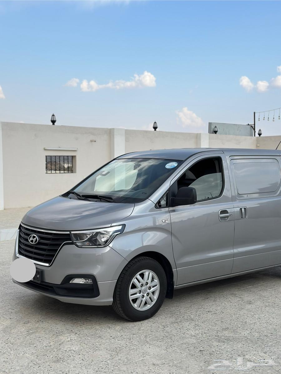 Hyundai H1 White Imported from Korea63092144336897112