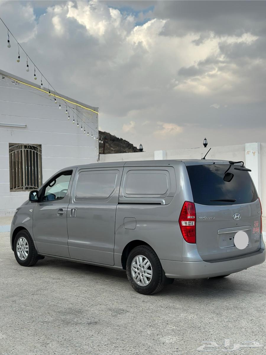 Hyundai H1 White Imported from Korea63092144336897113