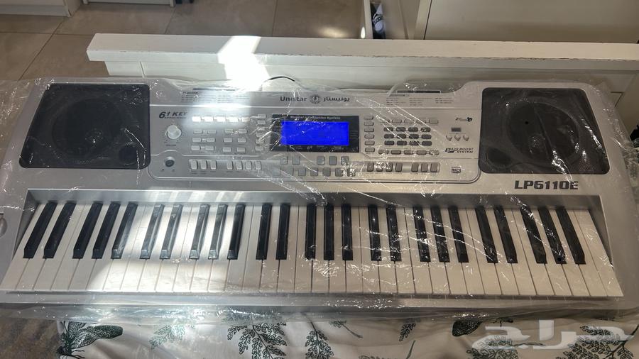Piano from Yunistar (new, not used)63063669522435111
