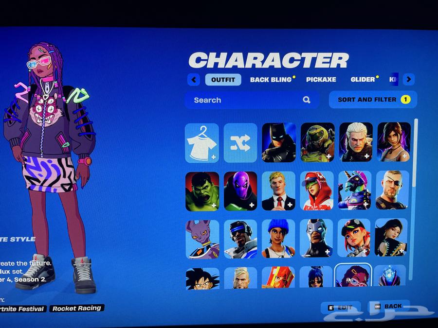 I only have a Fortnite account for PC or Xbox, any price you offer I will sell63064416970242112