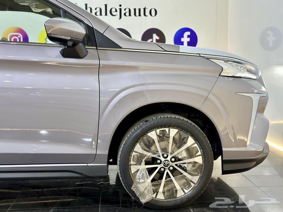 Toyota Veloz Model 202463093950843395114