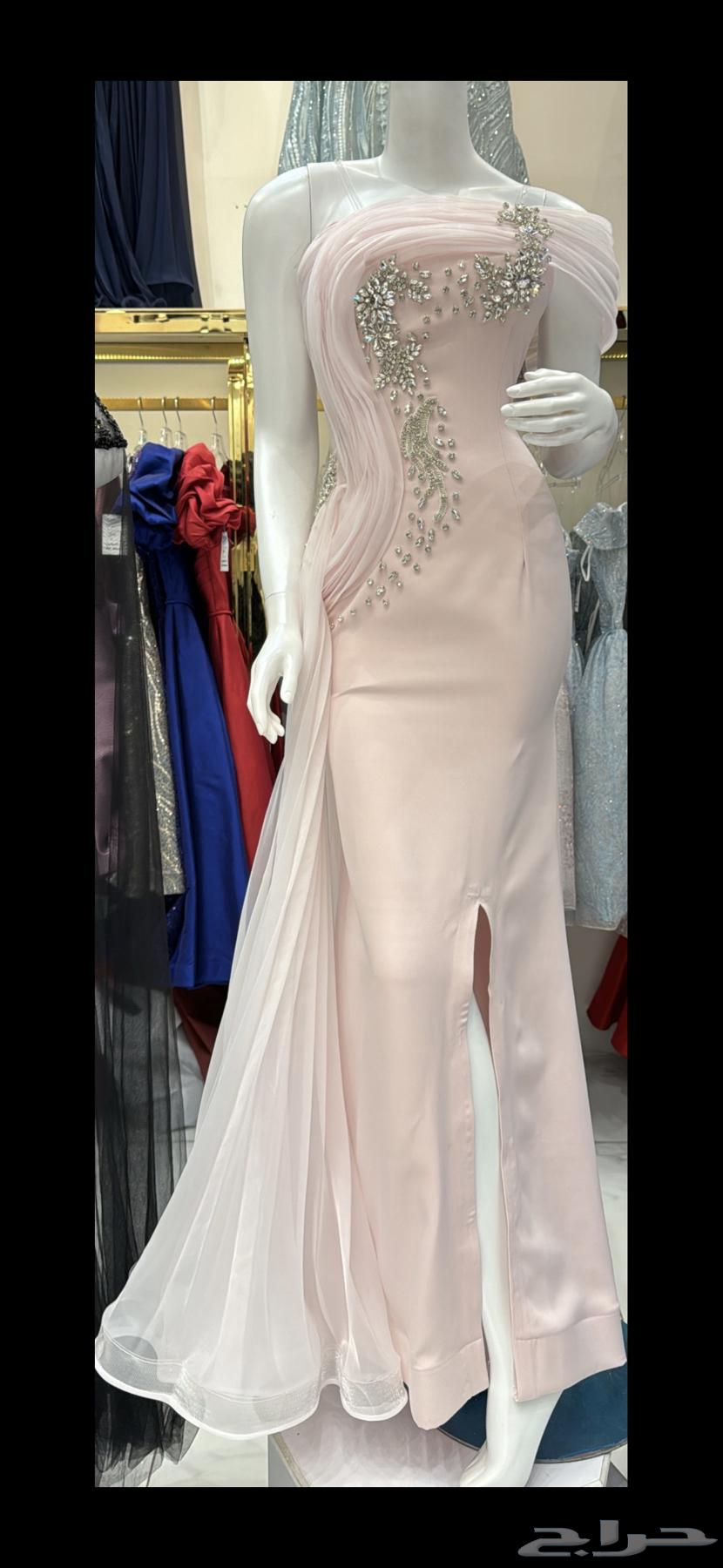Dress for sale63061818535427113