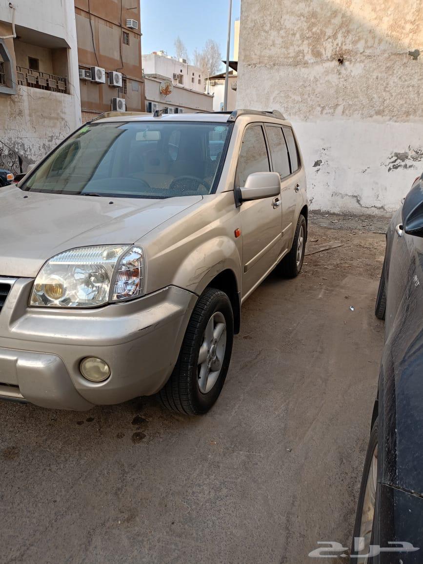 Nissan X-trail63096568134274112