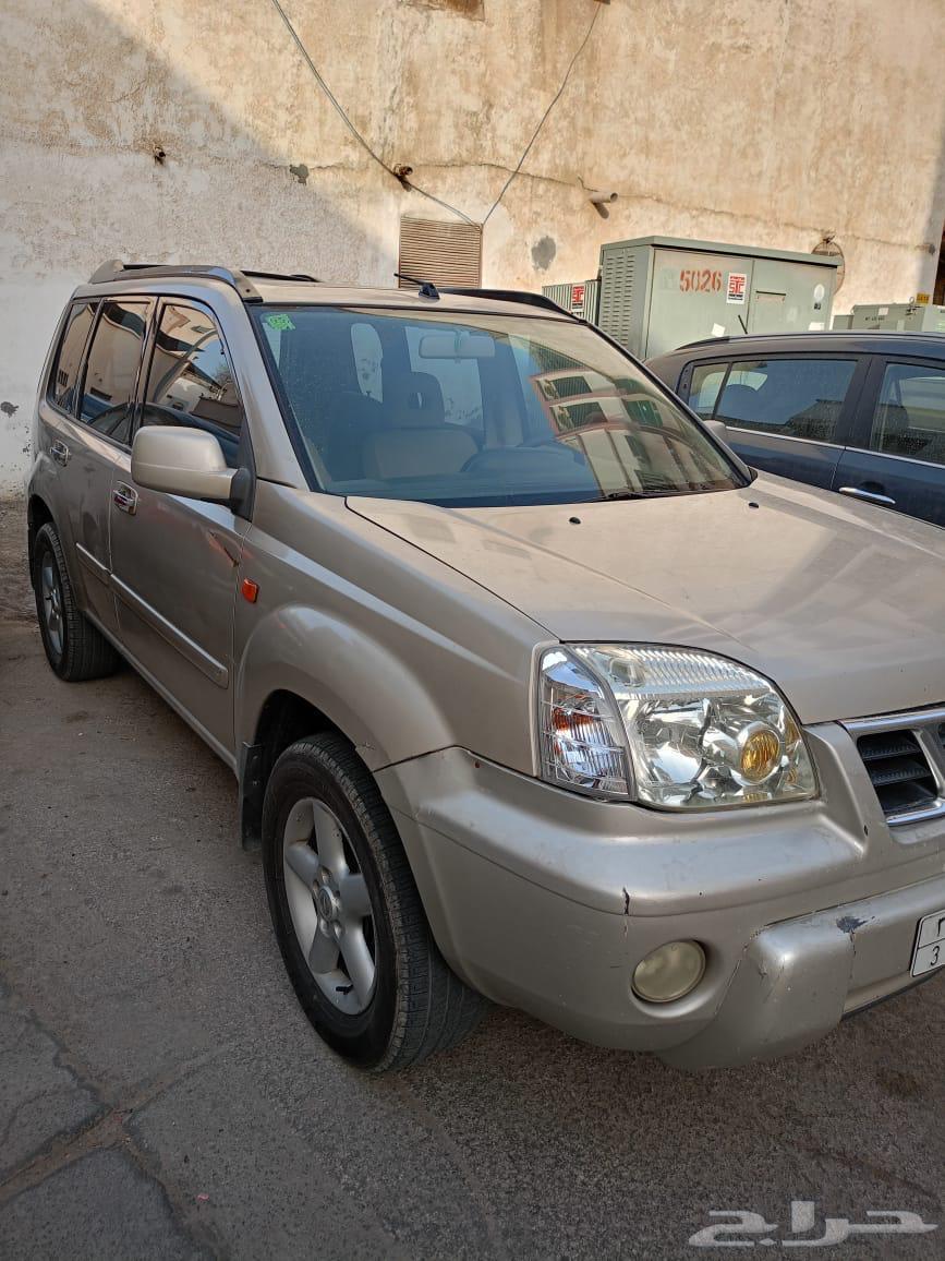 Nissan X-trail63096568134274114