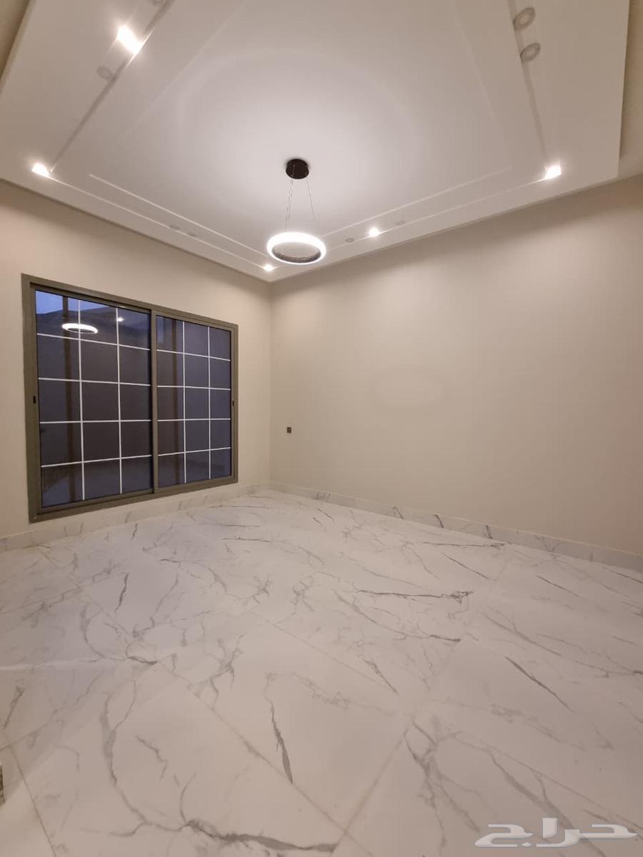للبيع دبلكسات فاخره بحي البساتين الشرقي قريب لجامع الفوزان63011590918018113