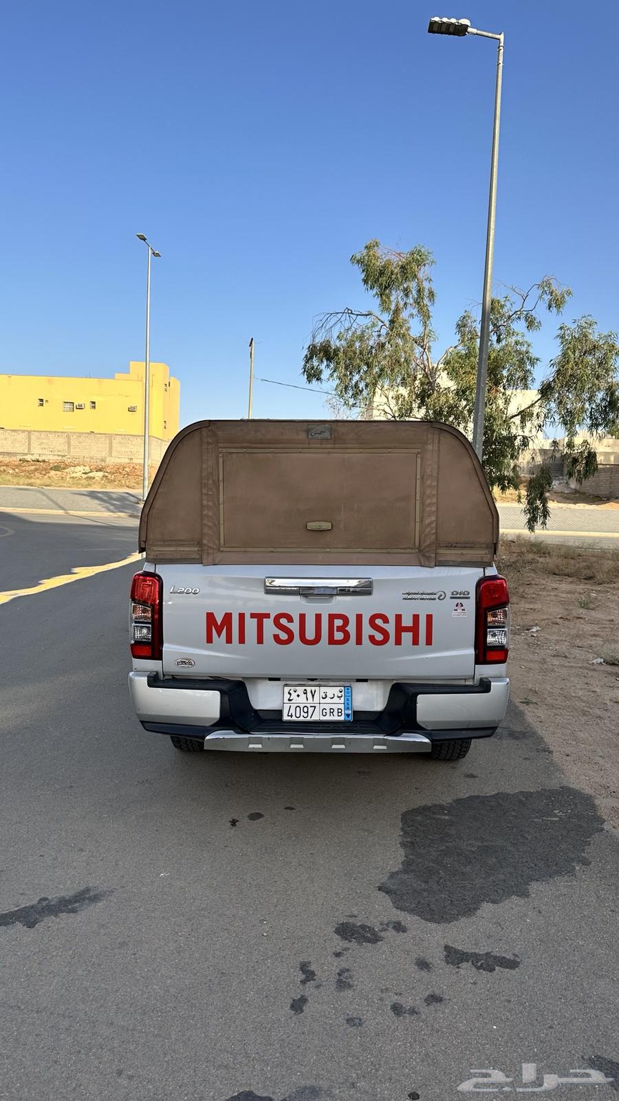 Mitsubishi L200 Model 202163088182886530114
