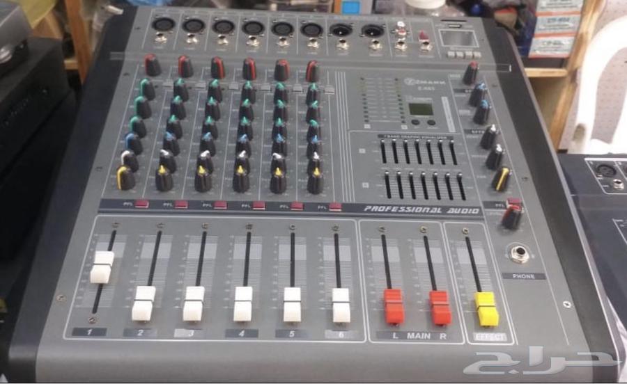 Big concert headphones and amplifier for sale63060776575106111