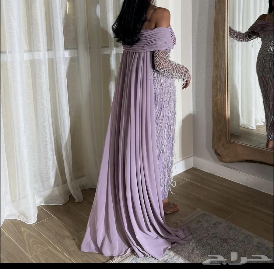 Evening dress with sequins63061456304642112