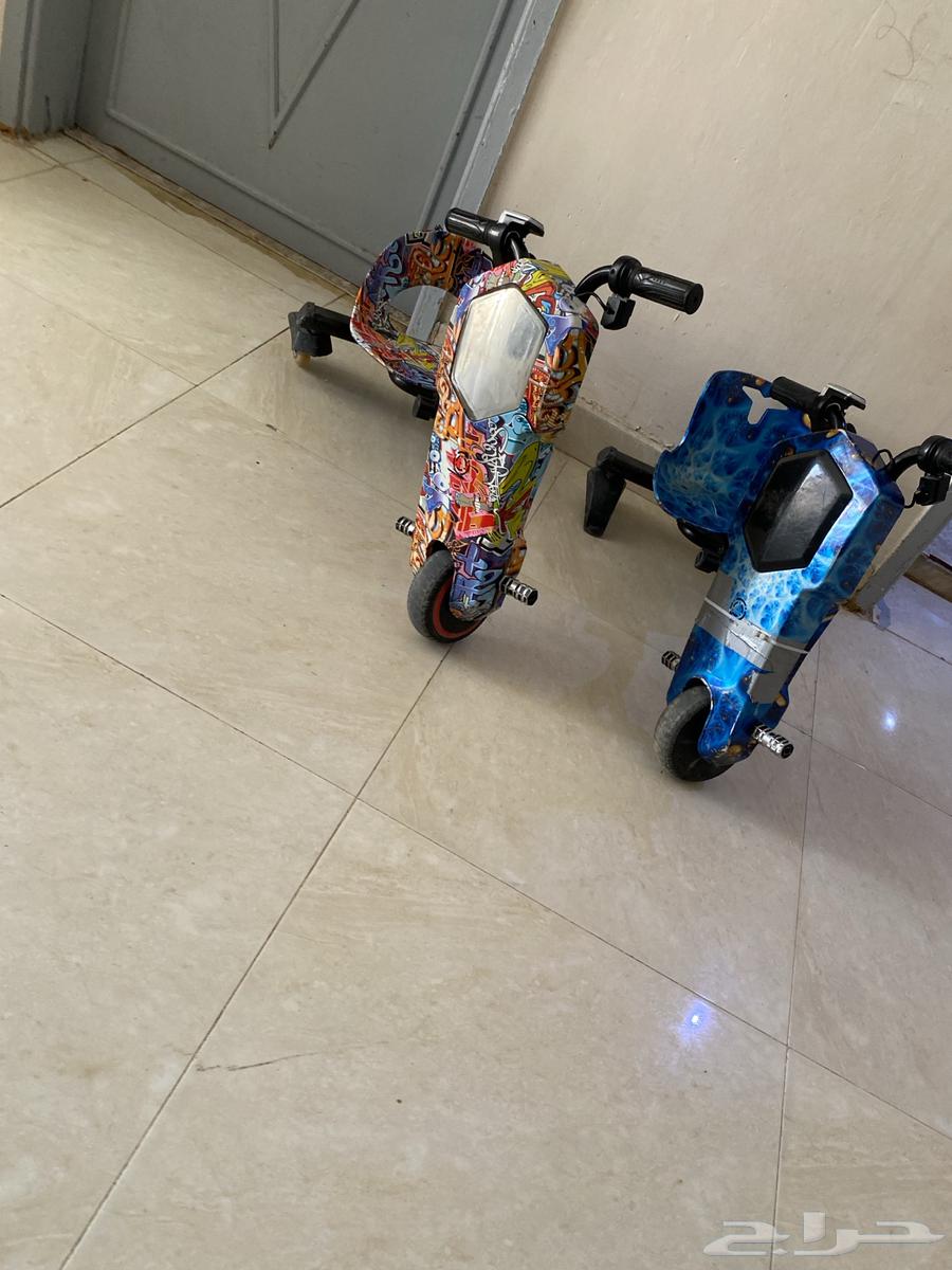 Charging scooters, man they are all fake.63089012614273111