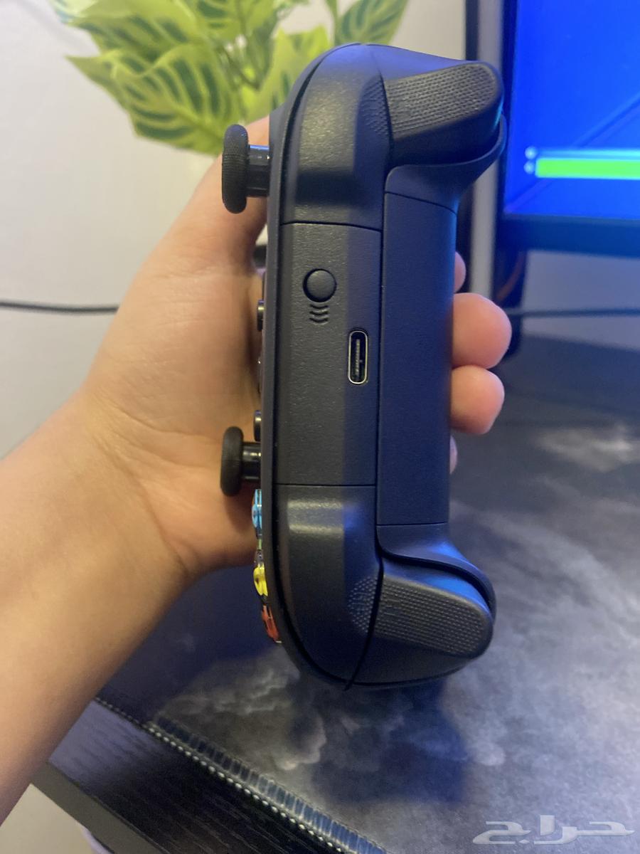 Xbox controller63087387213057112