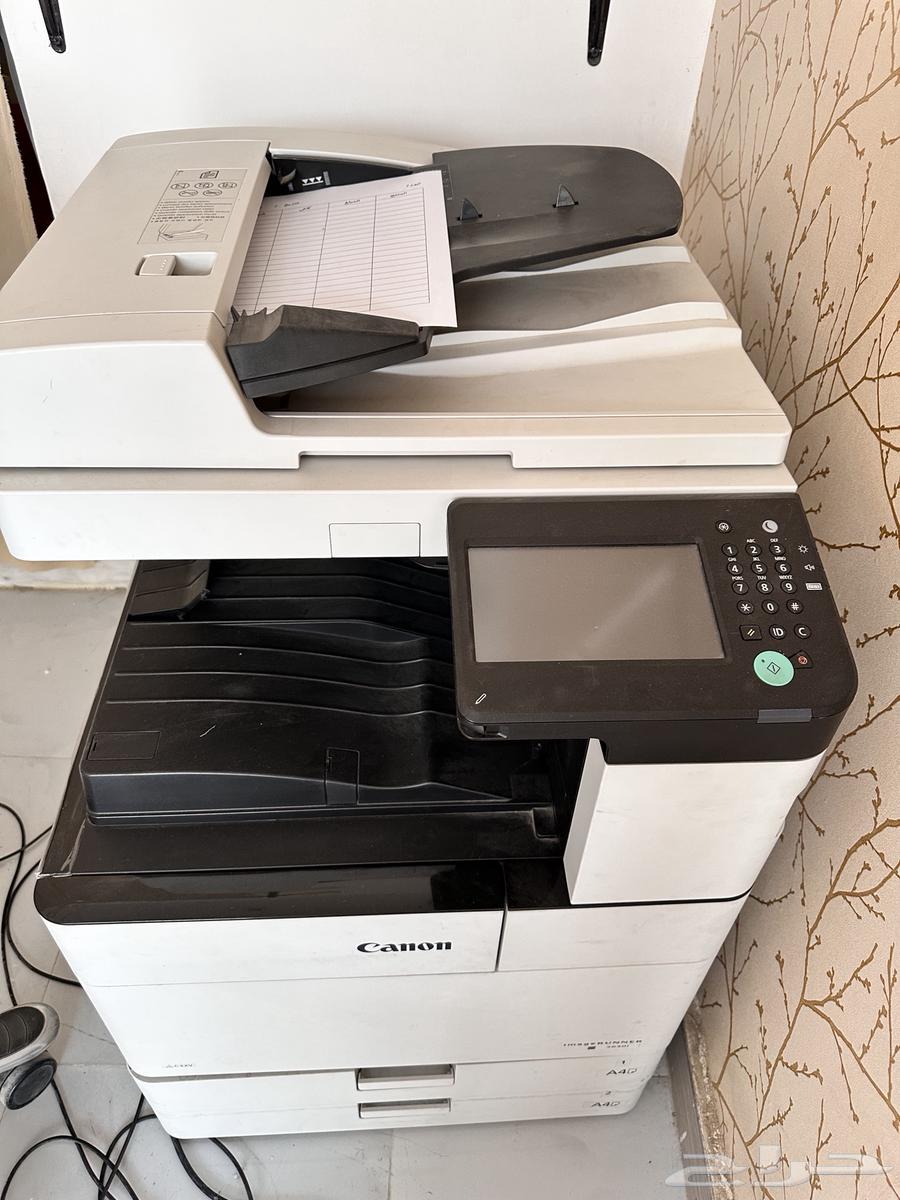 Large Canon copying machine63059625806467111