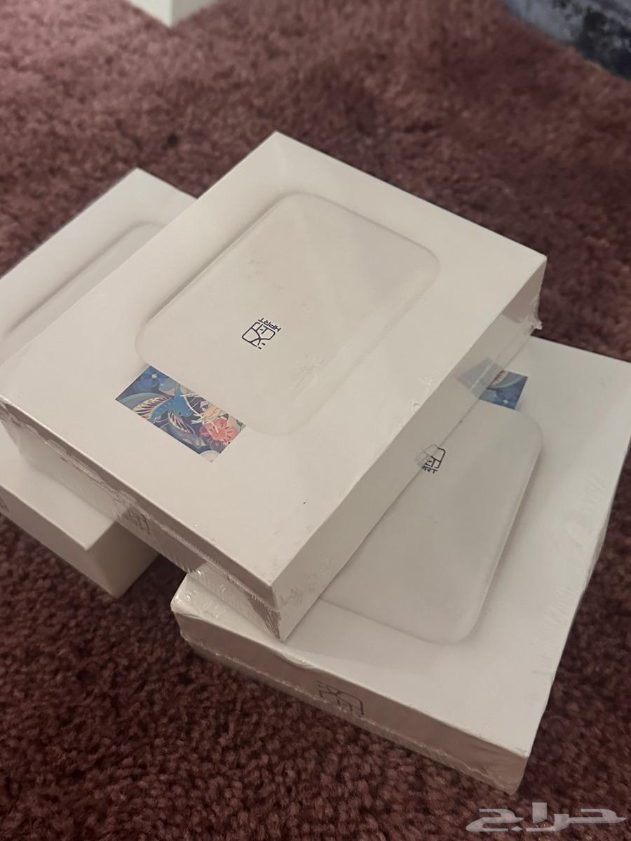 Instant photo printer (prints without the need for ink or photo paper)63060757092483111