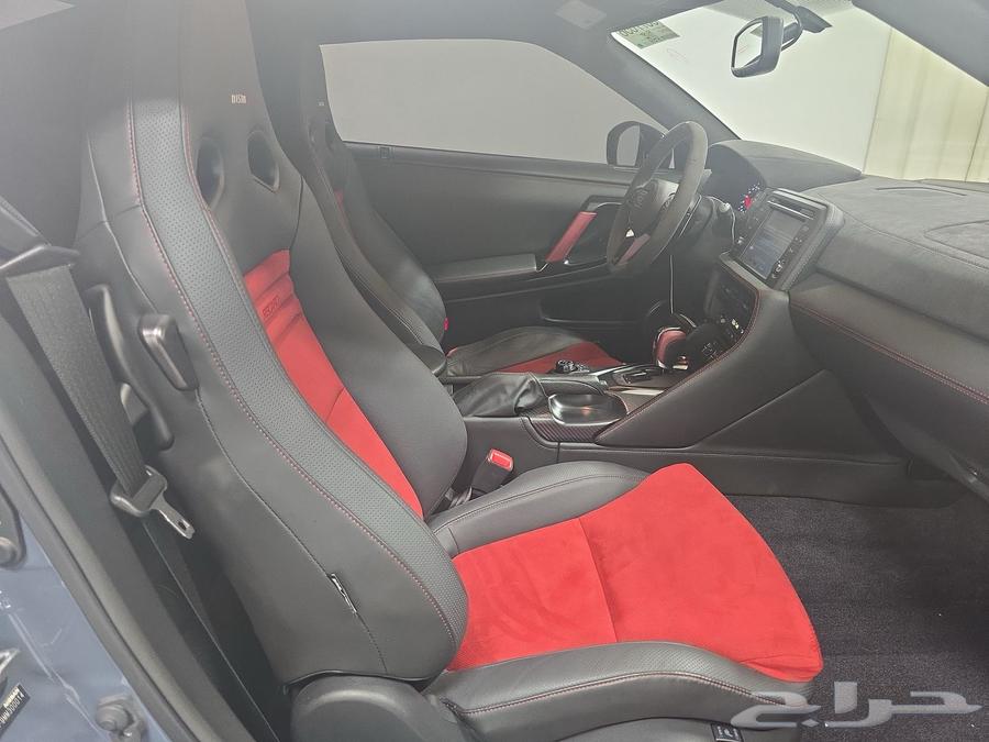 2021 Nissan GT-R NISMO Special Edition63087797612034113