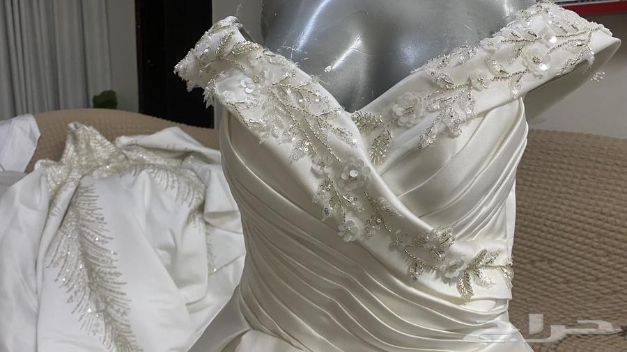 Bridal gowns63059231825025112