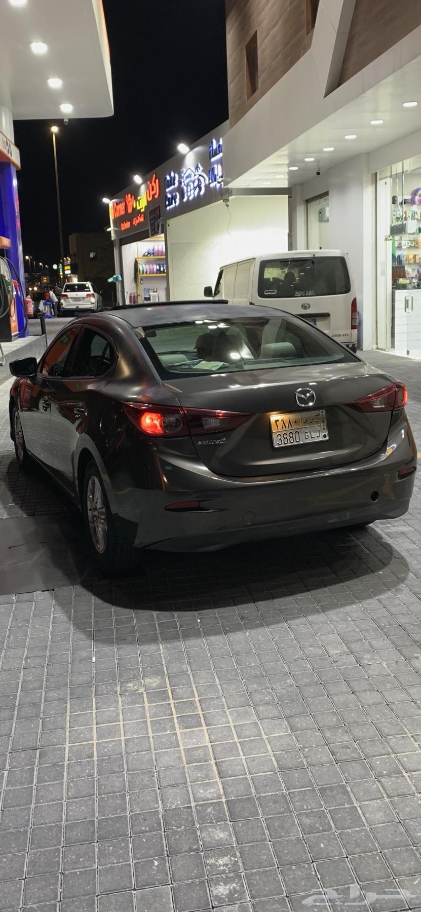 Urgent sale Mazda 3 2015 full option large engine 2.063089810396930114