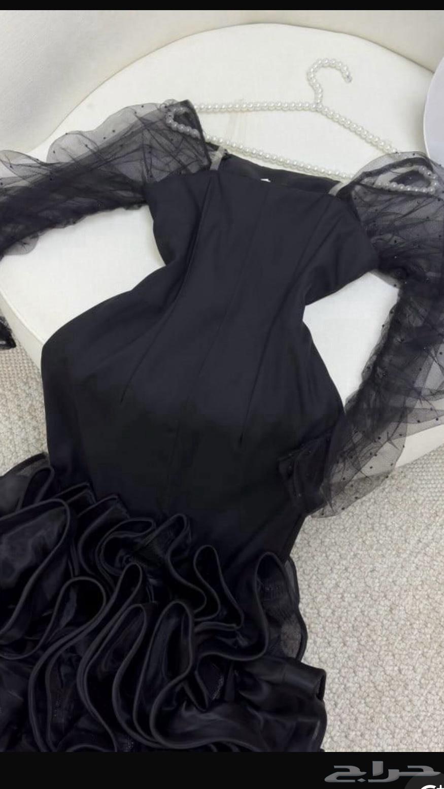 Very elegant dress in XL size, I wore it once63059610365955111