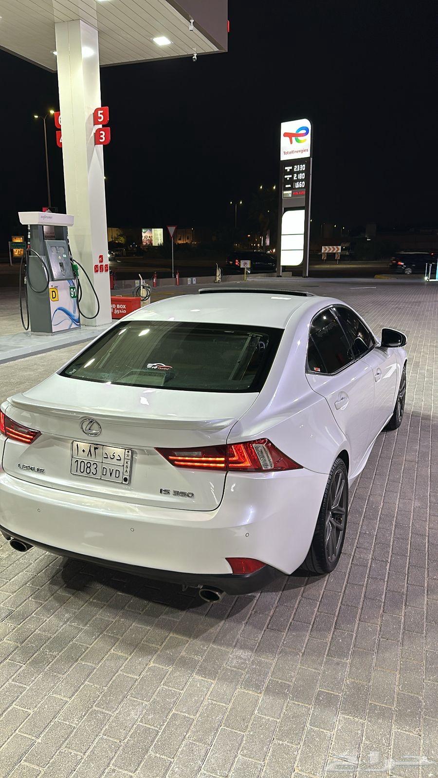 Lexus is 350 F Sport63087797824257113