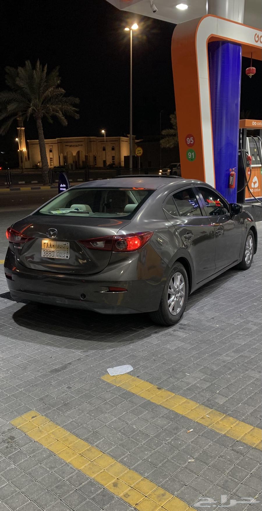 Urgent sale Mazda 3 2015 full option large engine 2.063089810396930113