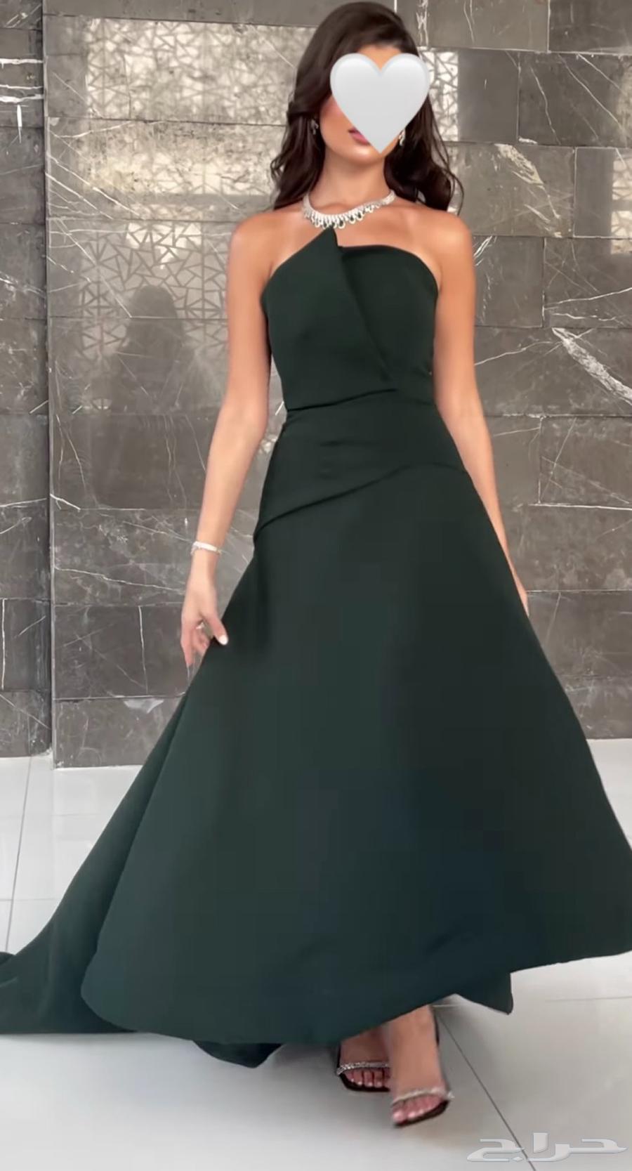 Queen dress same picture exactly63061461050625111