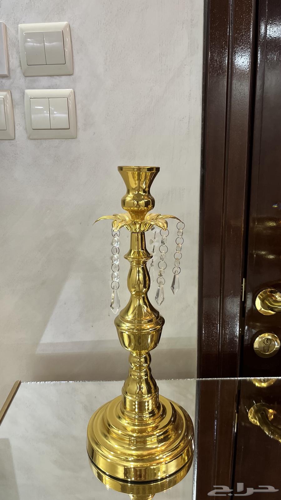 Reception table63057593891970111