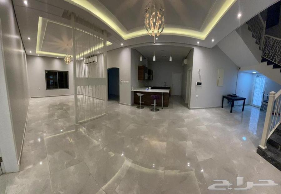 Villa and two apartments63013826298243114