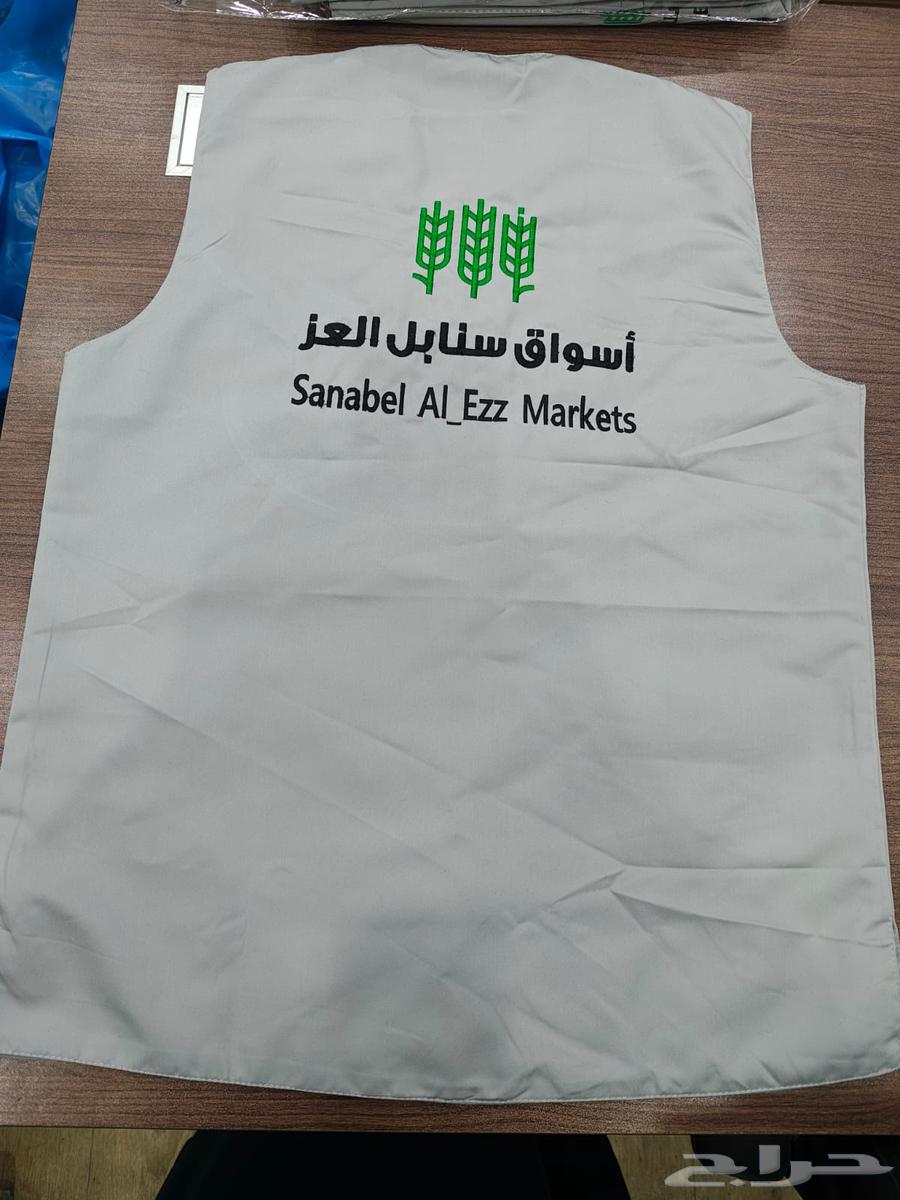 تيشرتات بولو مع تطريز الشعار بسعر مغري للكميات فقط63058416836226111