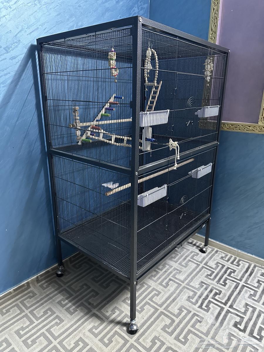 A large parrot cage suitable for large, medium and small birds63059242851203111