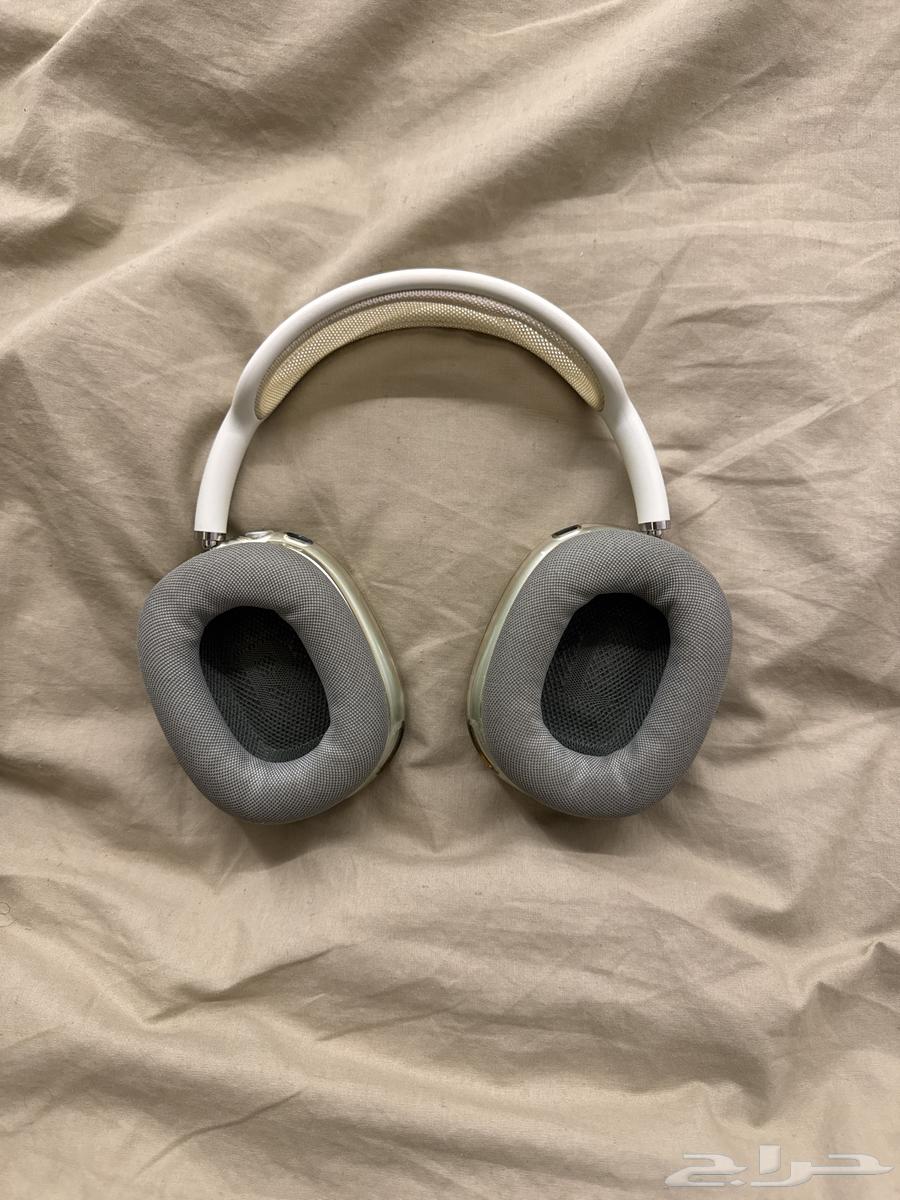 Apple Max headphones63057599060353111