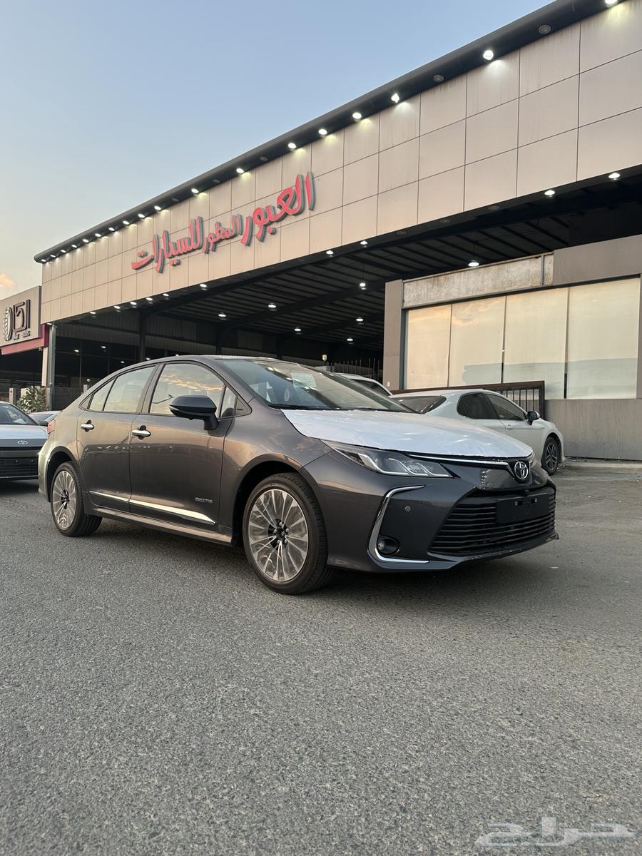 تويوتا كورولا فل xli ماكينه 2.0 موديل 2025 كاش- بنك63086191835905110