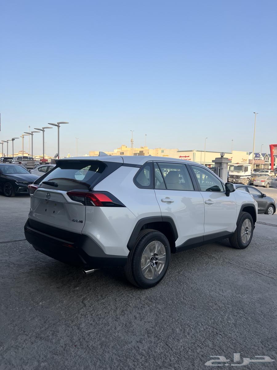 Toyota RAV4 2025 Standard B (101800) includes63087417024257113