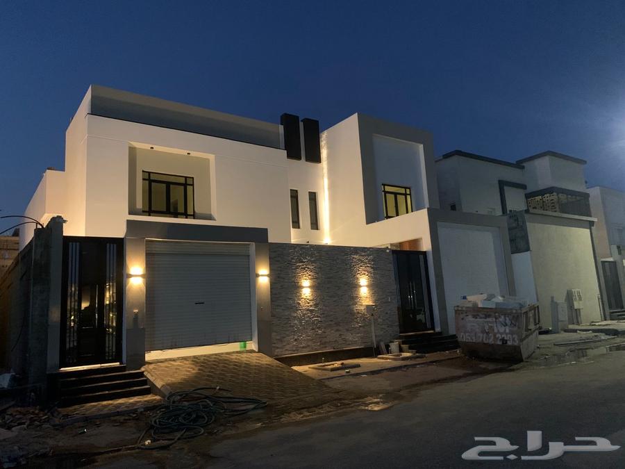 Villa and two apartments63013826298243113