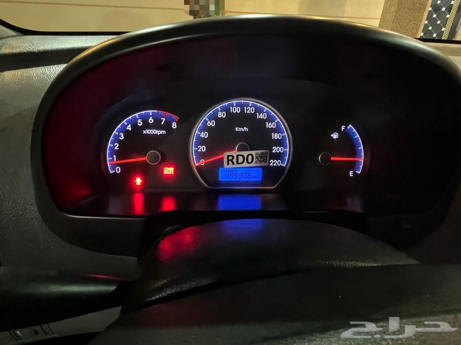 Hyundai Elantra 201163087395870850111